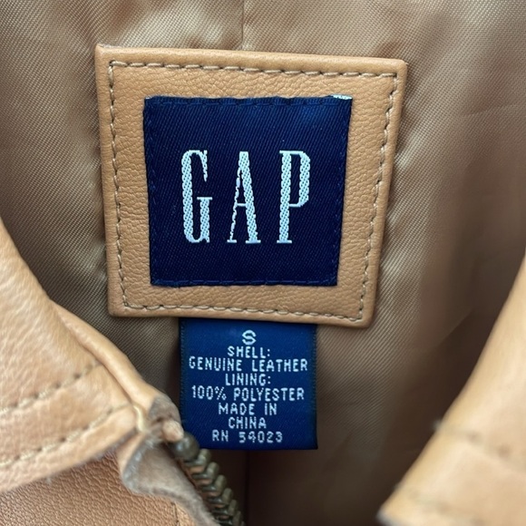 🆕 GAP Leather Jacket Size S - Picture 4 of 5